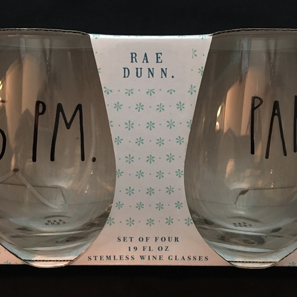 Rae Dunn Set of 4 Wine Glasses